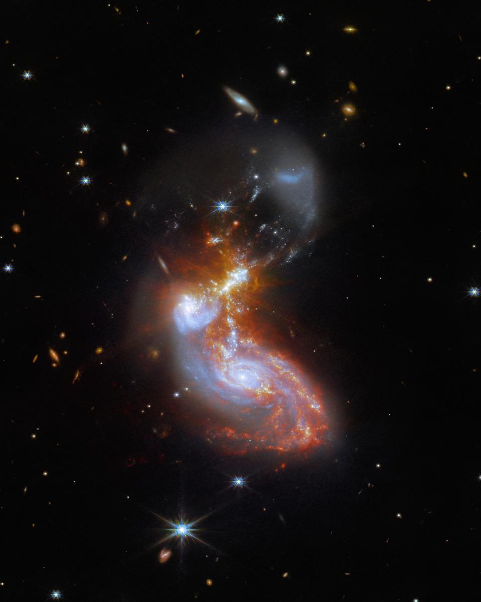 Merging Galaxy Pair IIZw096
