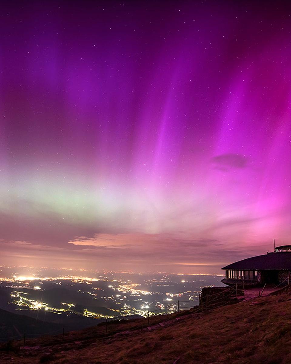 Aurora over Karkonosze Mountains
