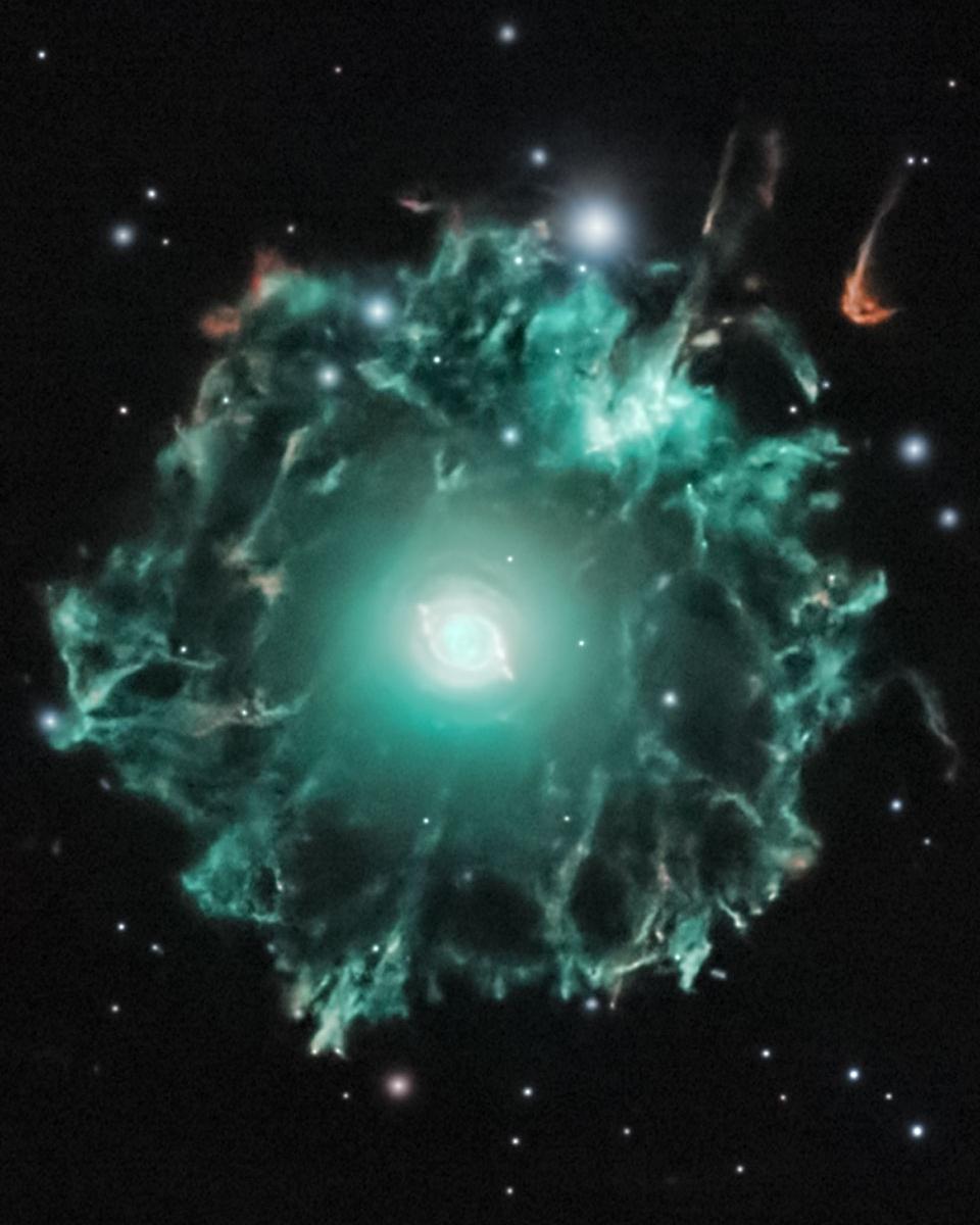 Halo of the Cat's Eye