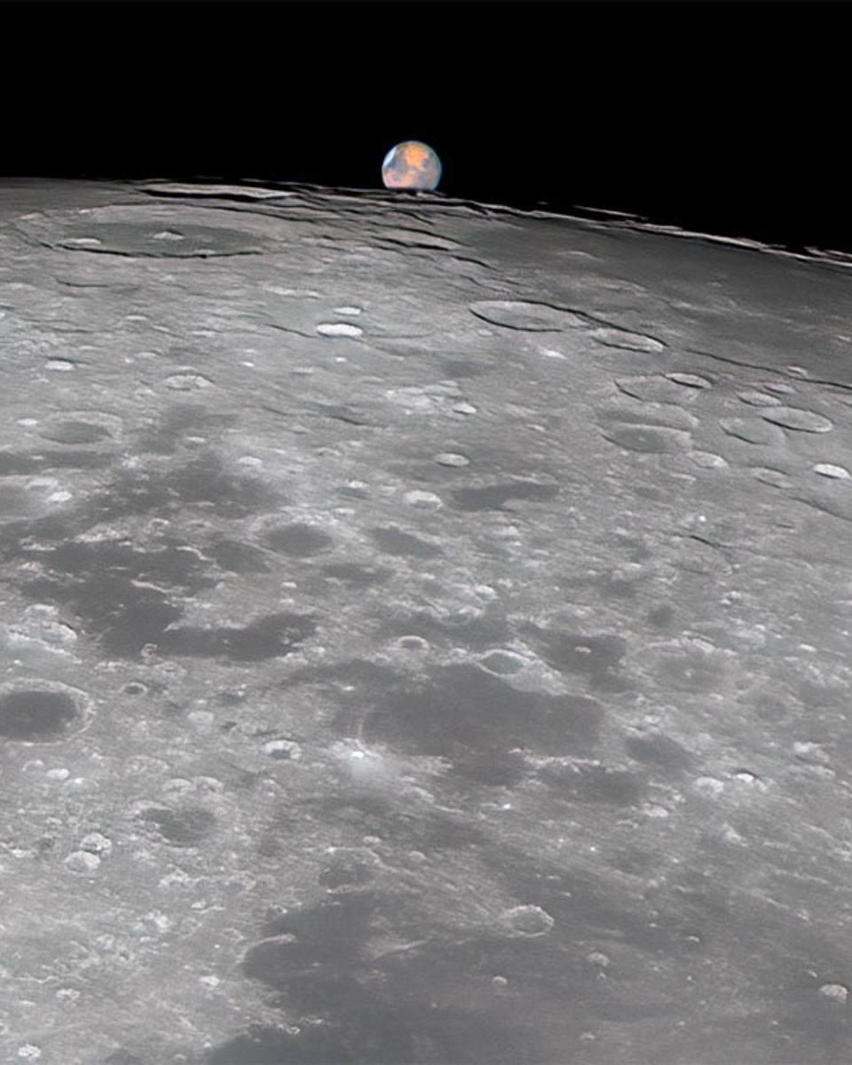 Wolf Moon Engulfs Mars