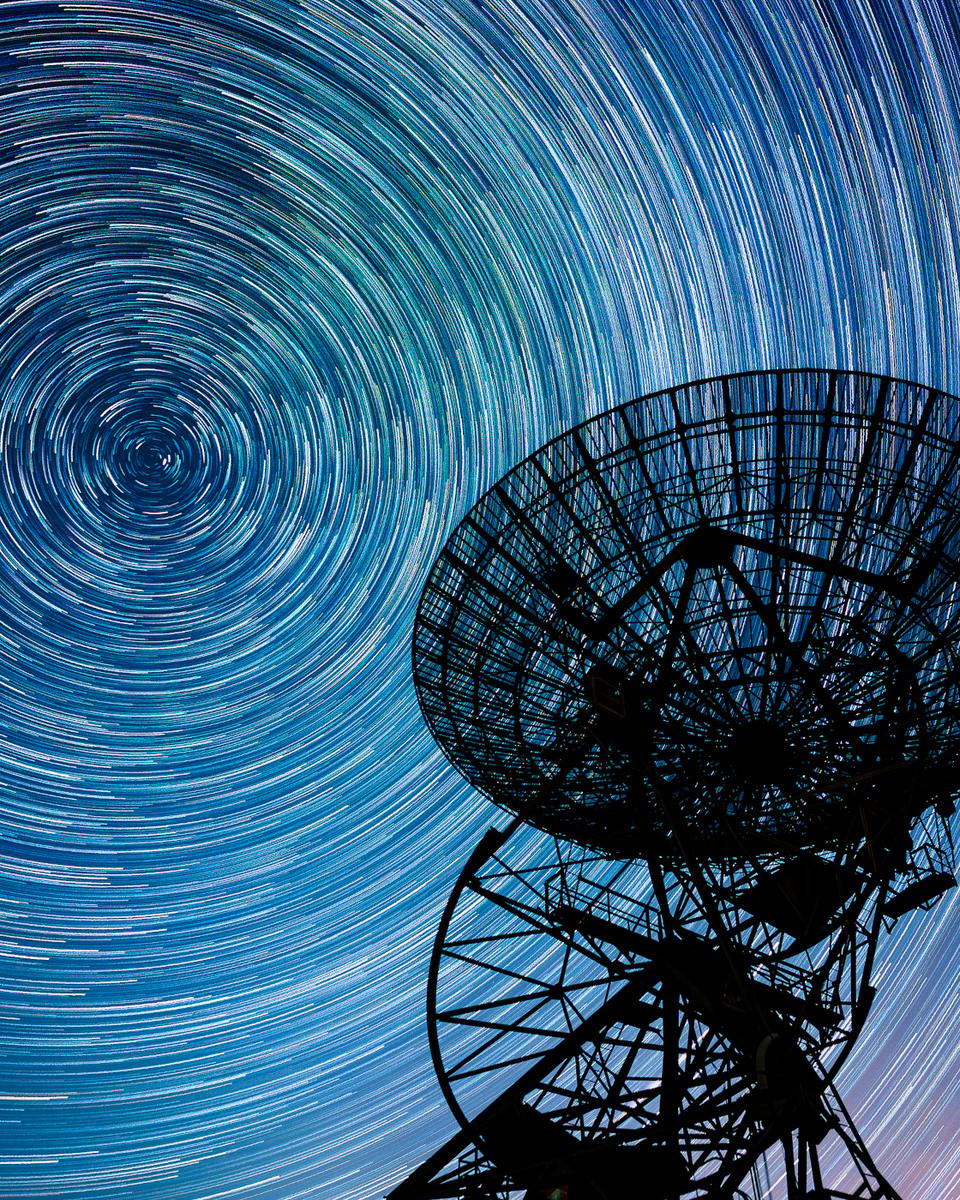 Star Trails over One-Mile Radio Telescope