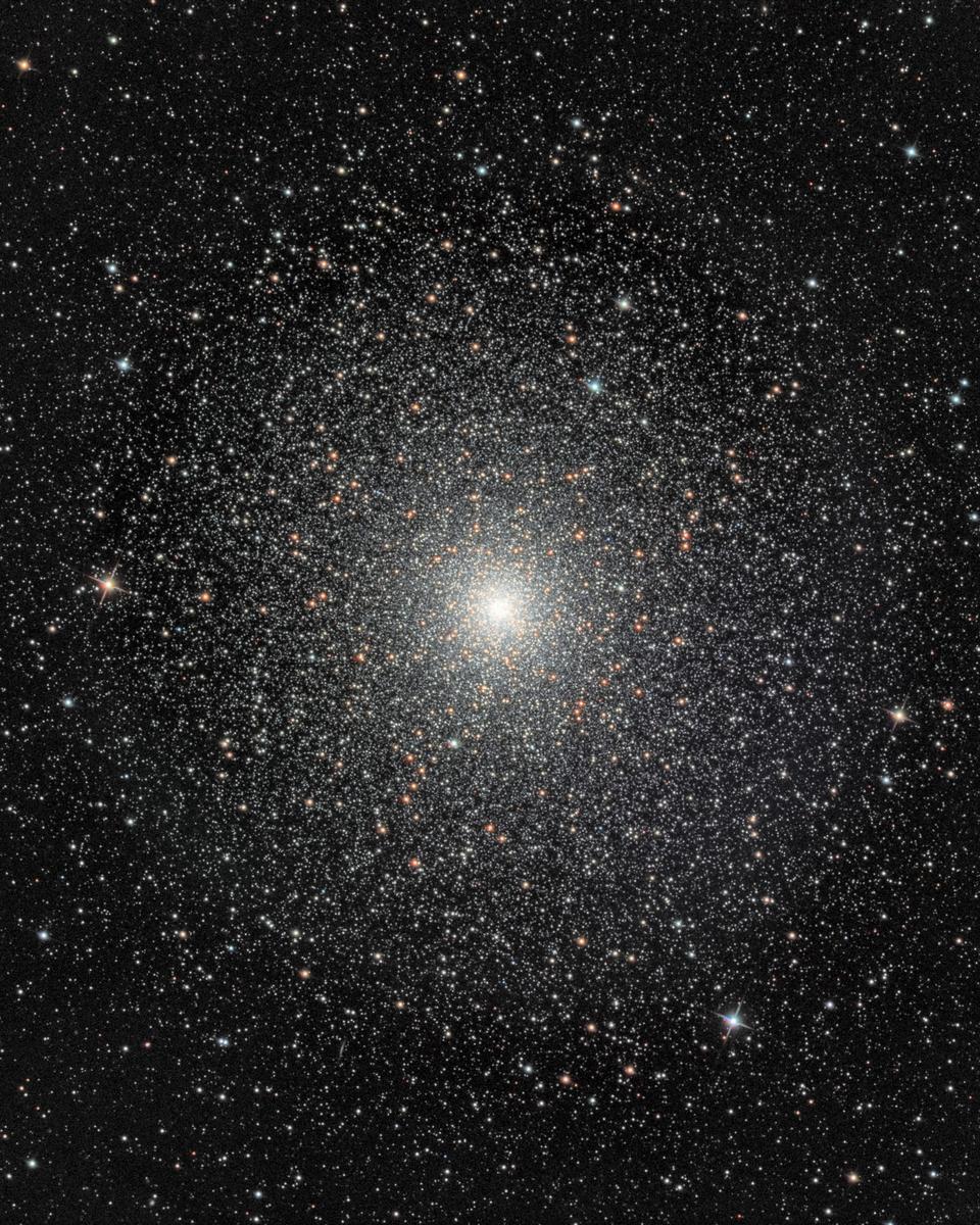 47 Tucanae: Globular Star Cluster