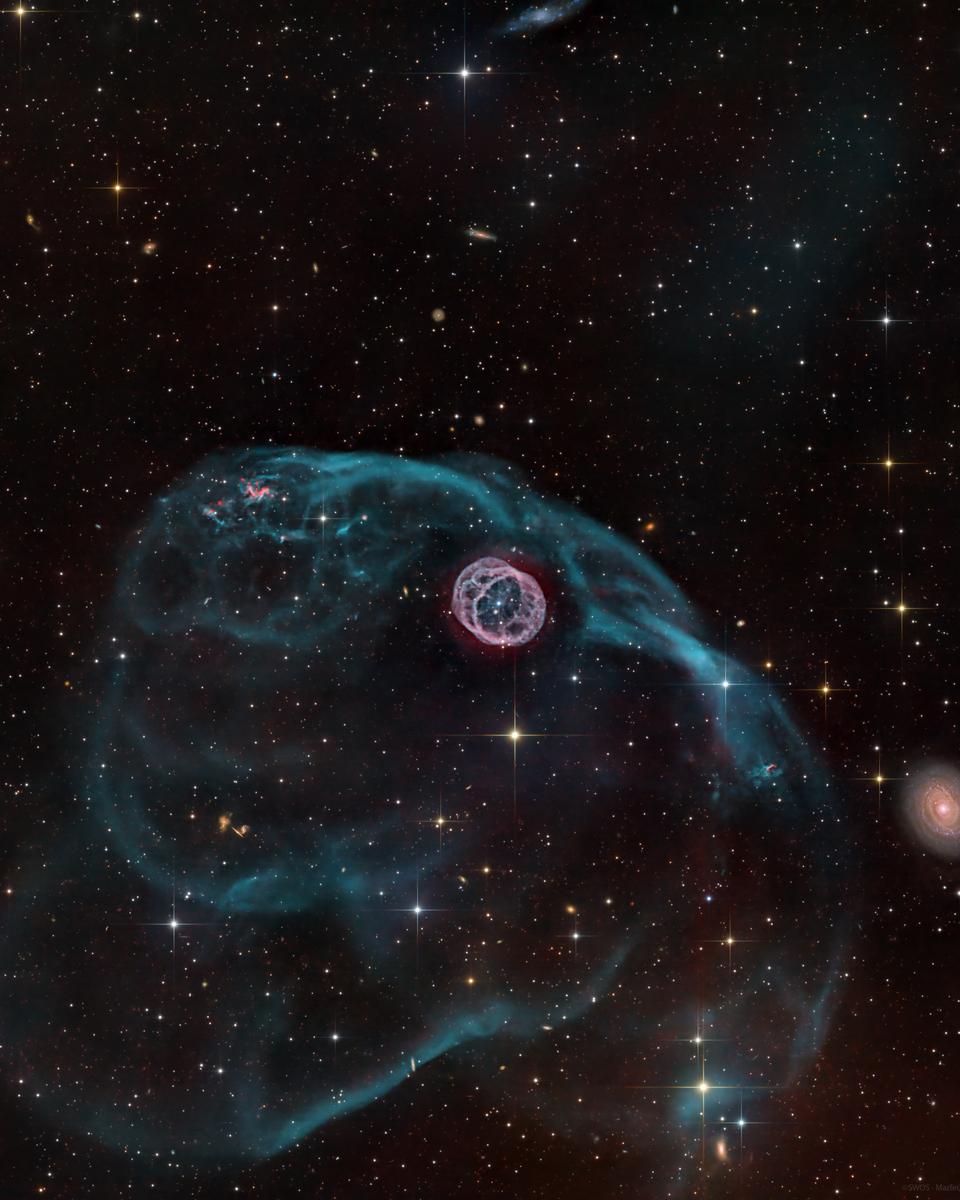Longmore 8: The Hamster Wheel Nebula