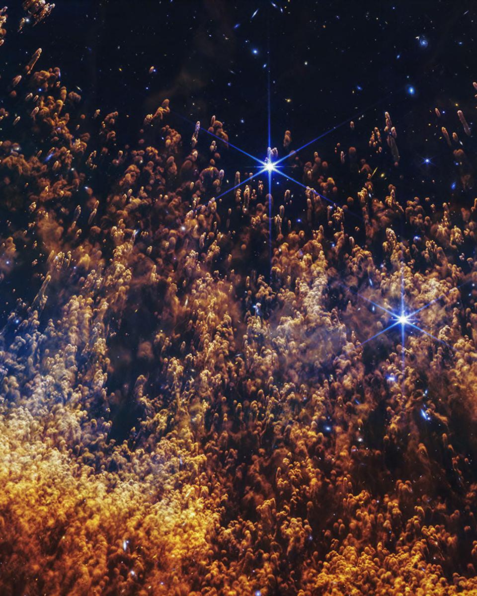 Curious Cometary Knots in the Helix Nebula