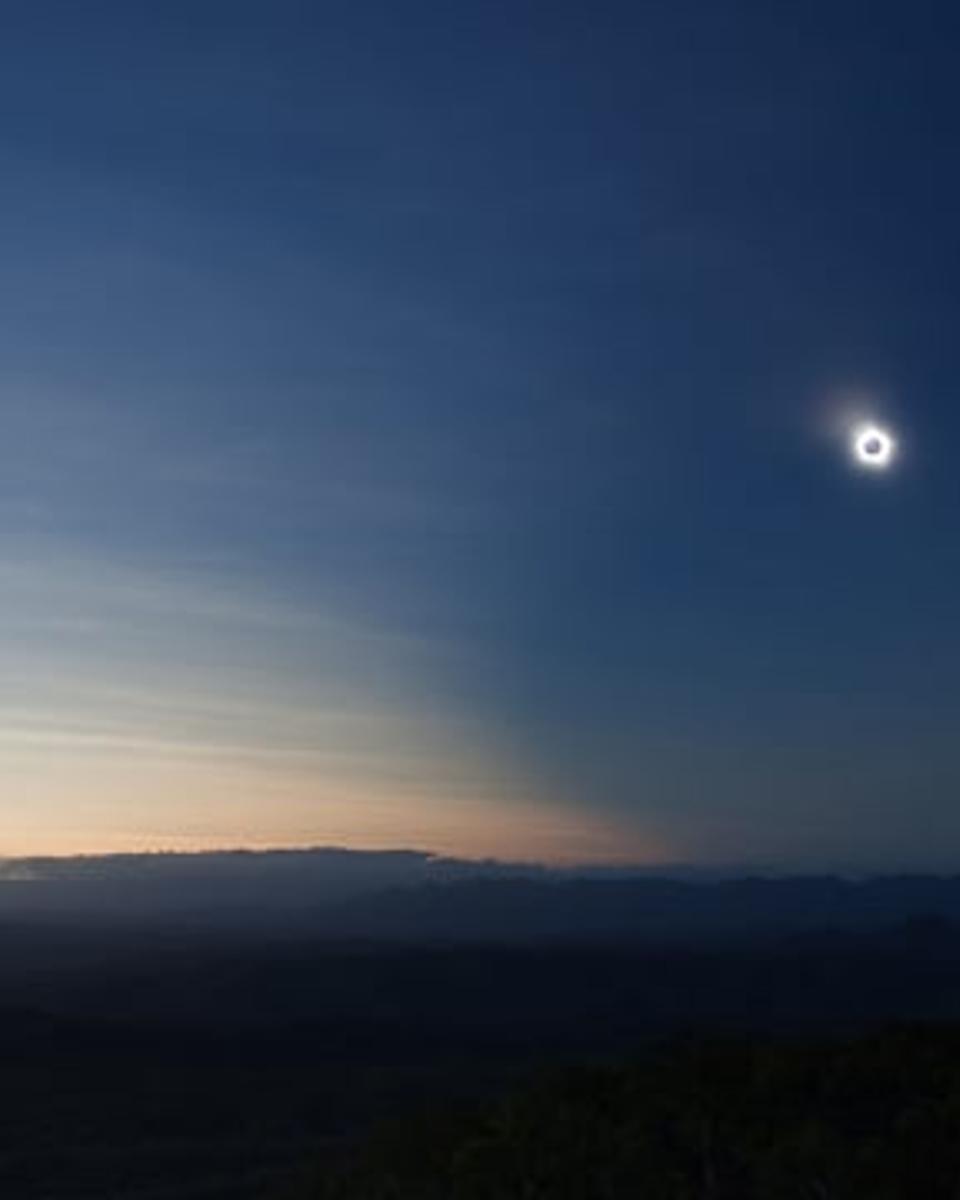 Time-Lapse: A Total Solar Eclipse