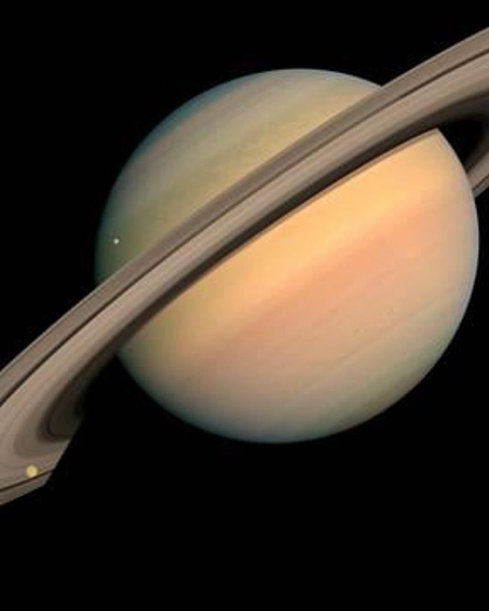 Cassini Approaches Saturn